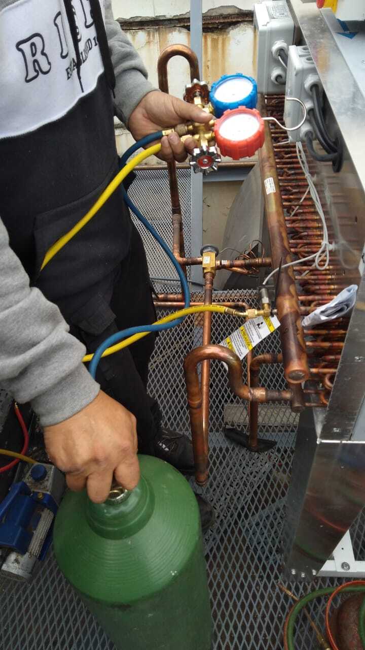 Mantenimiento de sistema de climatización